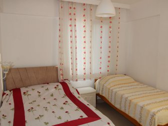 DİDİM ALTINKUM DA SATILIK 4+1 DAİRE DENİZE 150 MT DİDİMİN EN GÜZEL KONUMUNDA, DENİZE 5 DAKİKA YÜRÜME